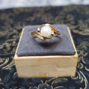 SOLD! 10K Gold Pearl and Diamond Ring